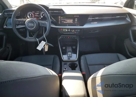 2023 Audi A3 Premium z USA, uszkodzony, nr VIN WAUAUDGY2PA038729